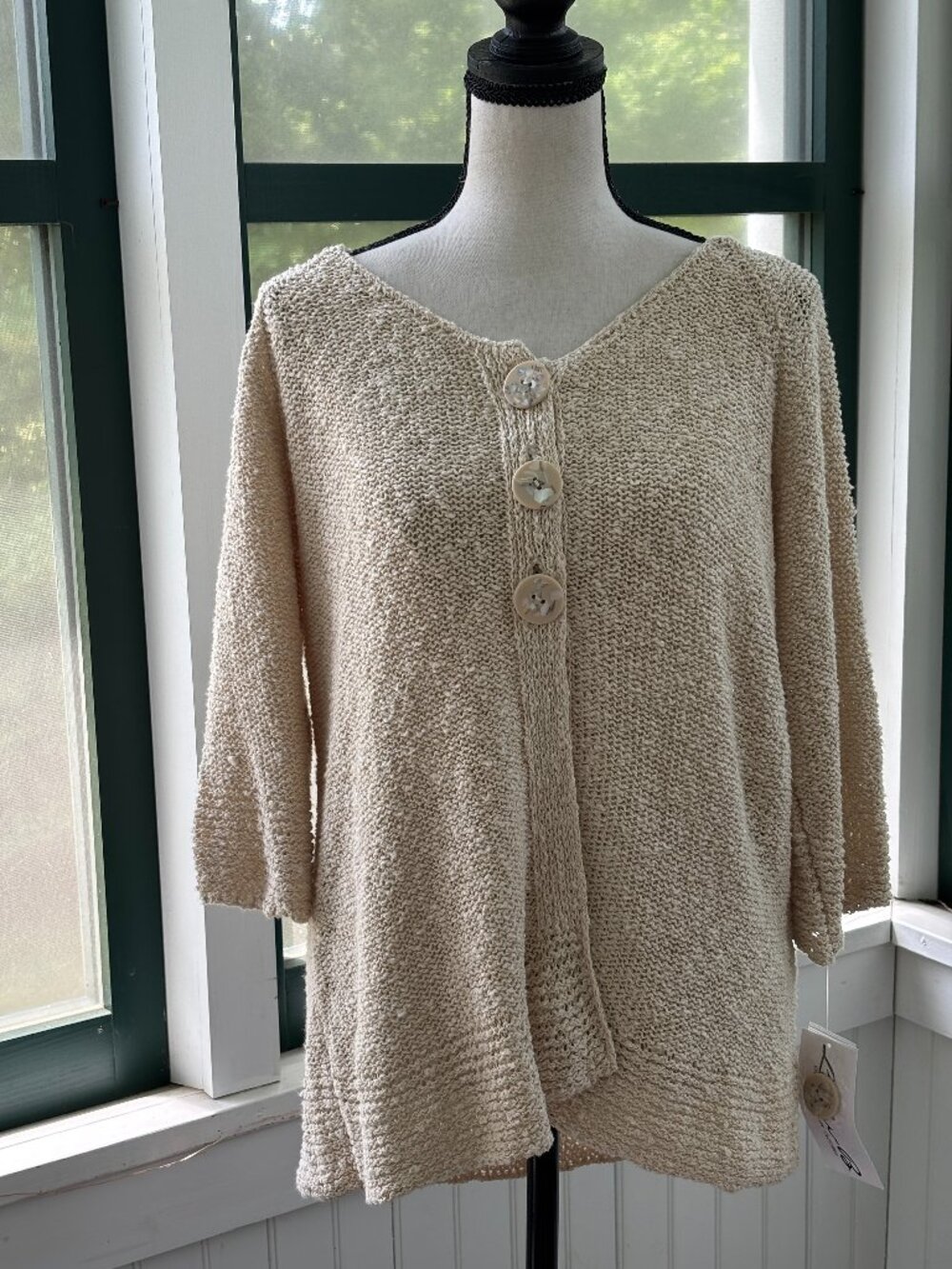 Lulu-B Three-Button Knit Cardigan | Oatmeal | Size Large | New with Tags